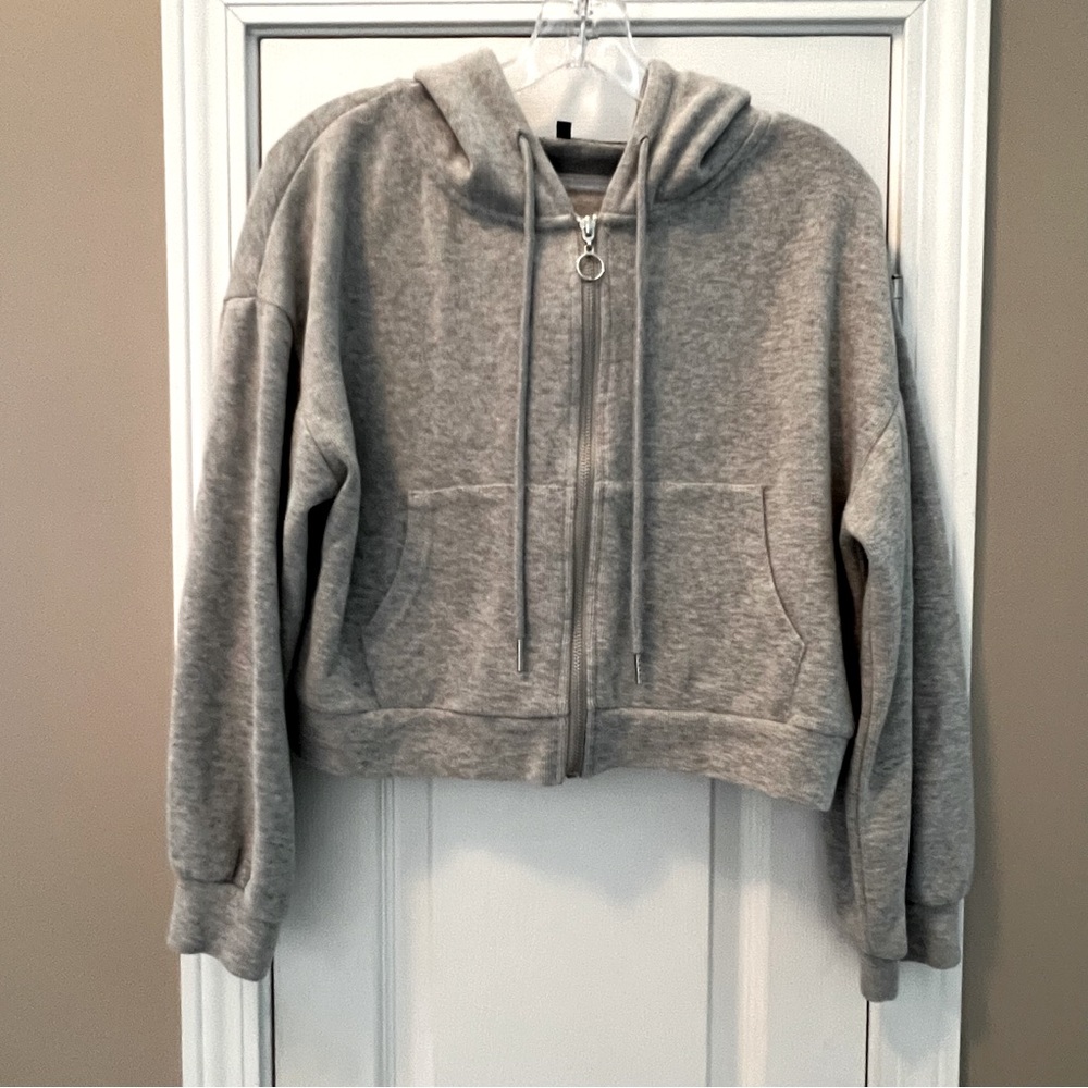 Shein Cropped Hooded Zip up Jacket Light Grey Size M
